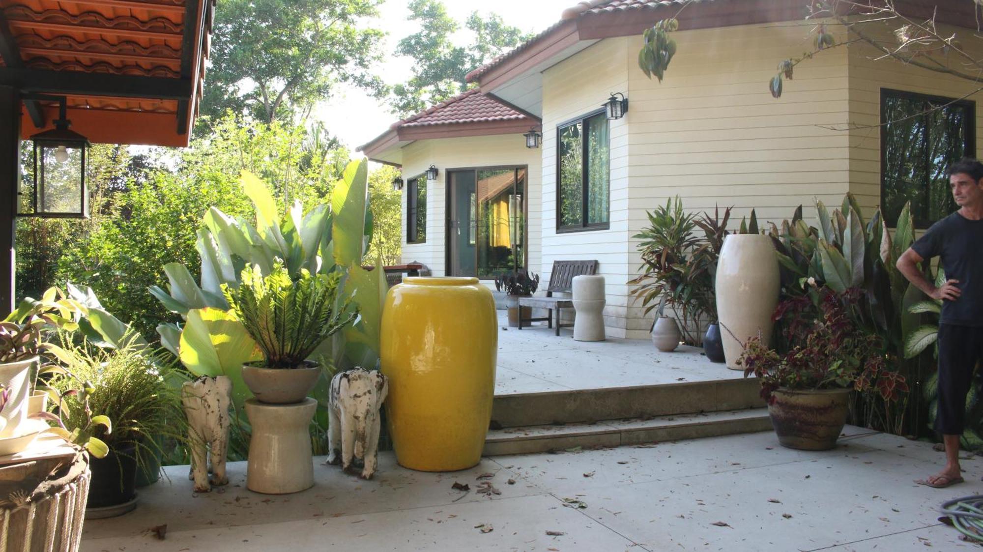 Navari Homestay Rayong Exterior photo