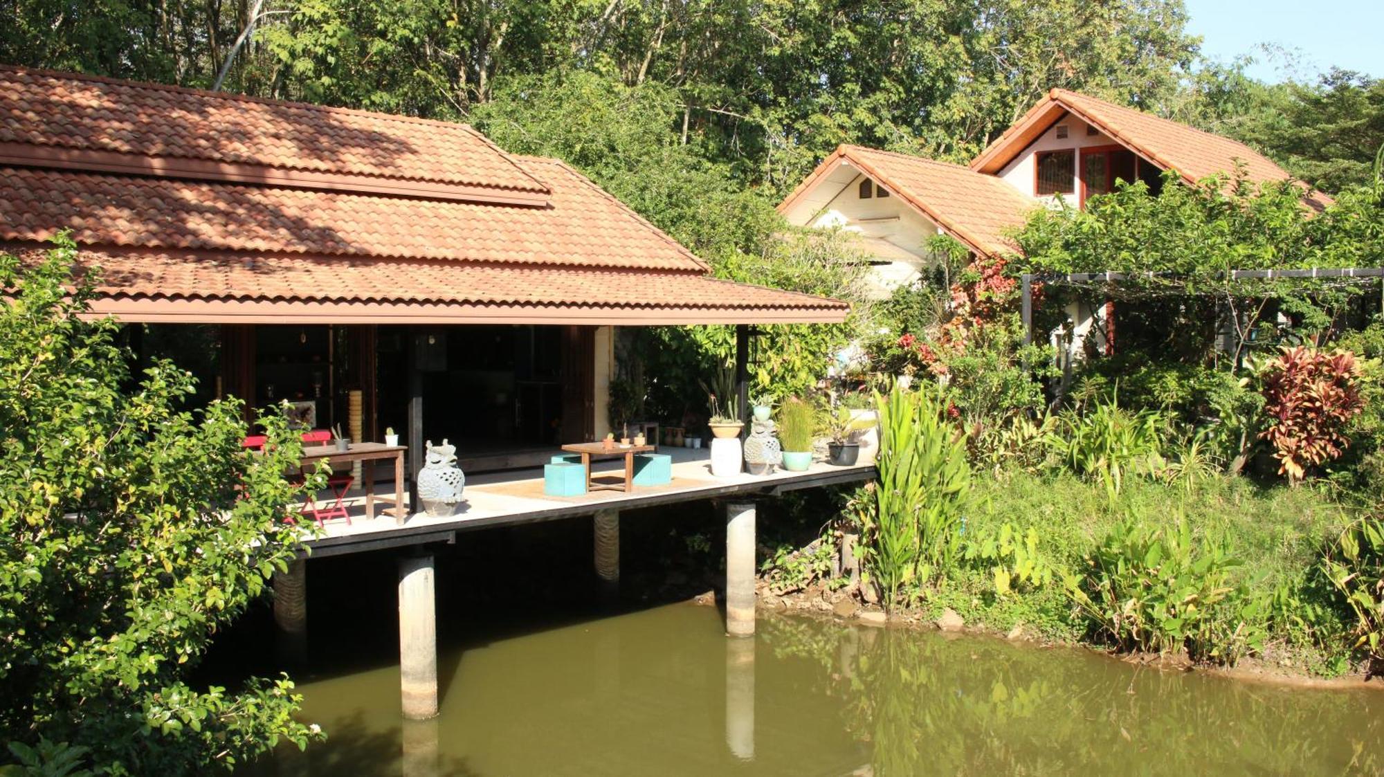 Navari Homestay Rayong Exterior photo