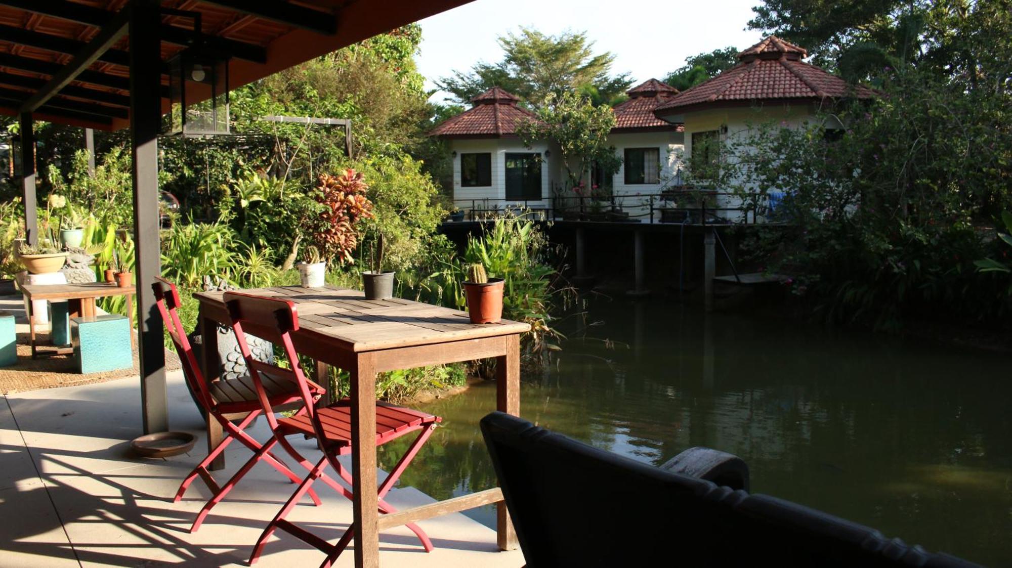 Navari Homestay Rayong Exterior photo